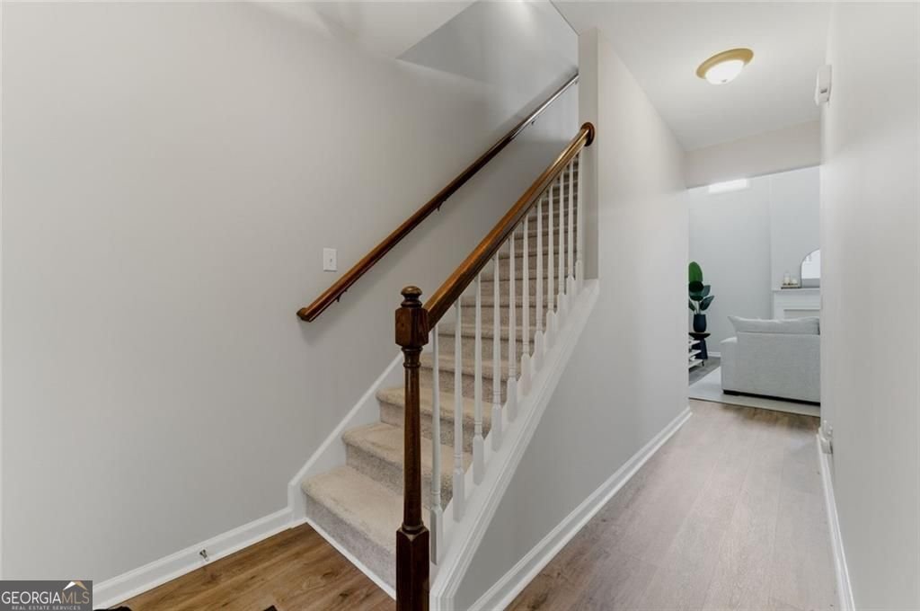 1142 Lake Point Way Suwanee - Photo 20