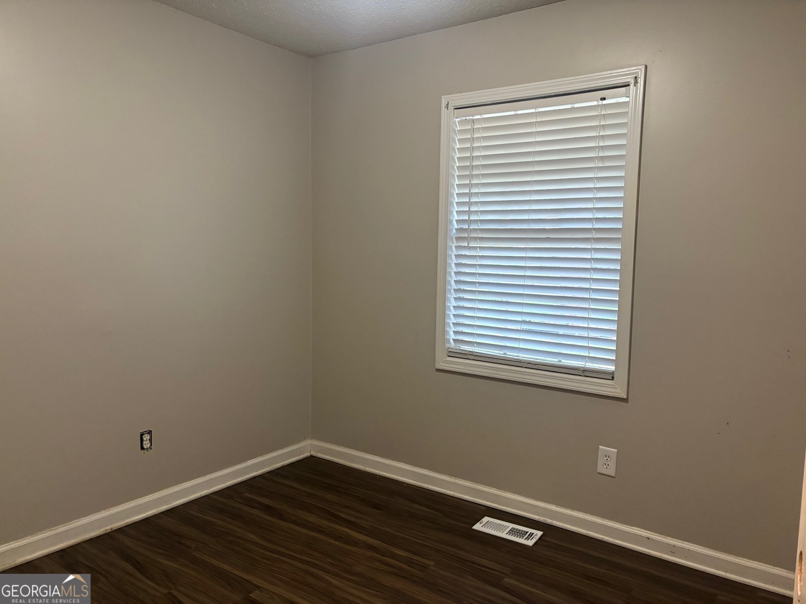 8145 Attleboro Drive Jonesboro - Photo 7