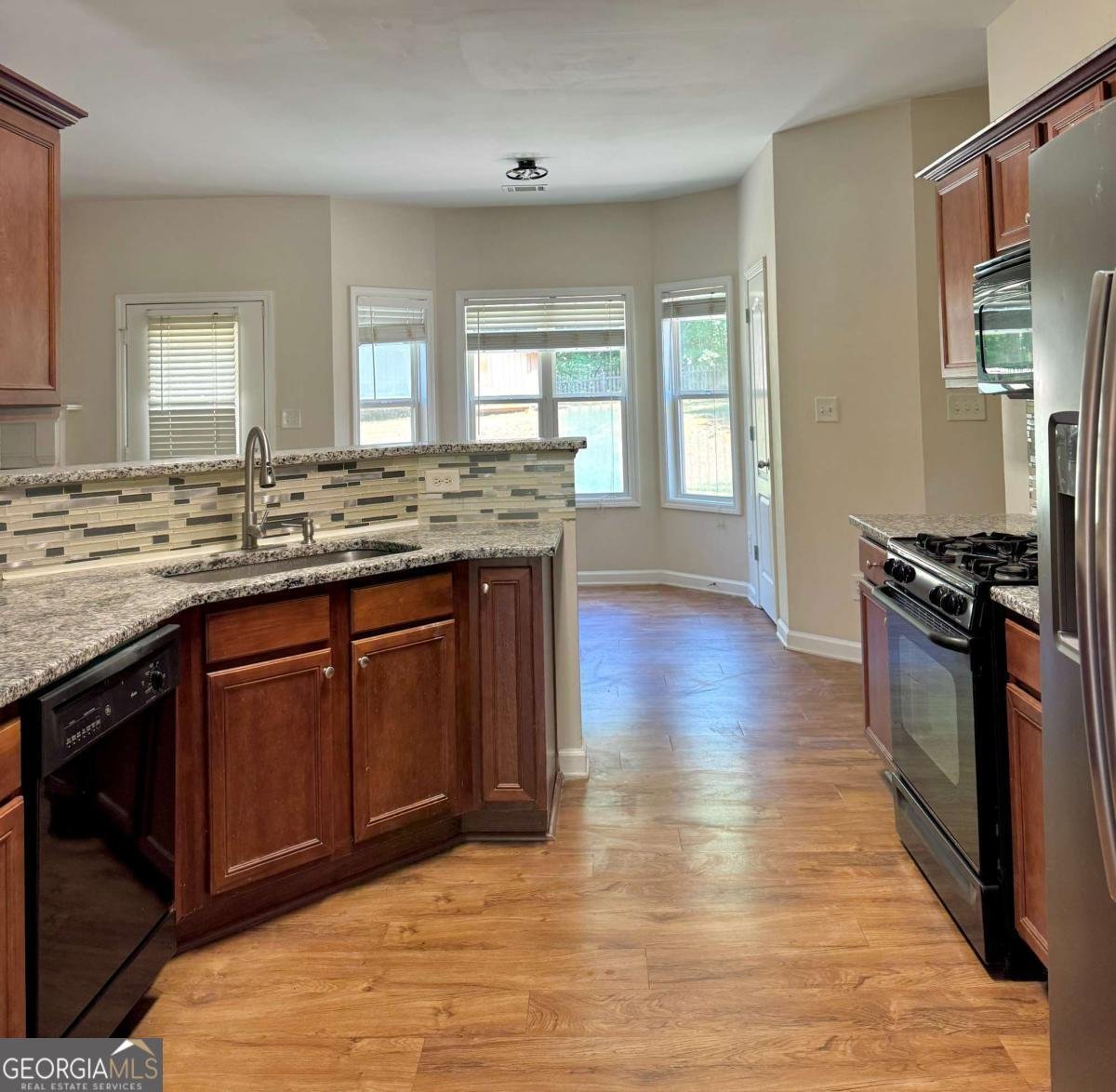 893 Port West Drive Auburn - Photo 18