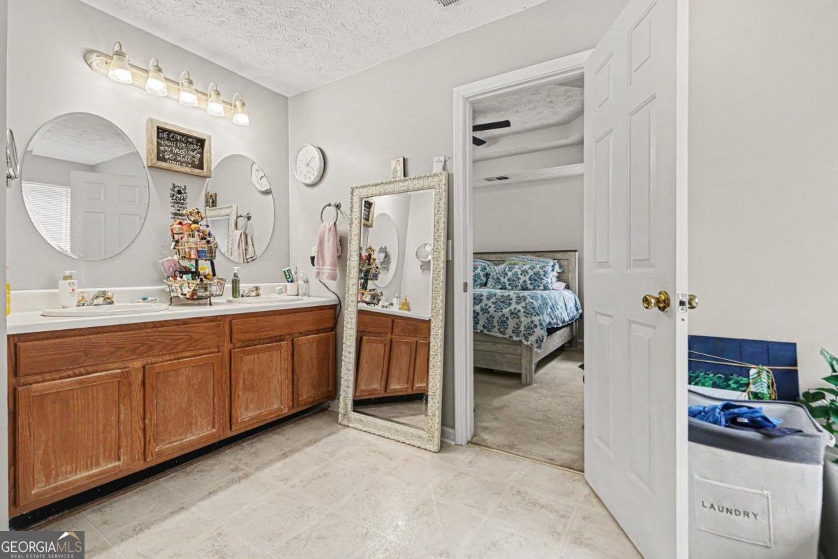 219 Toulouse Street Dallas - Photo 22