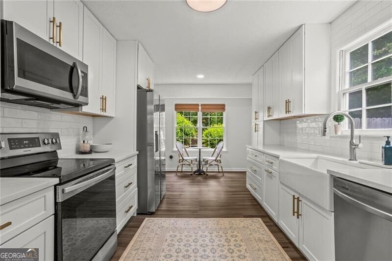 2370 Holly Springs Road Marietta - Photo 10