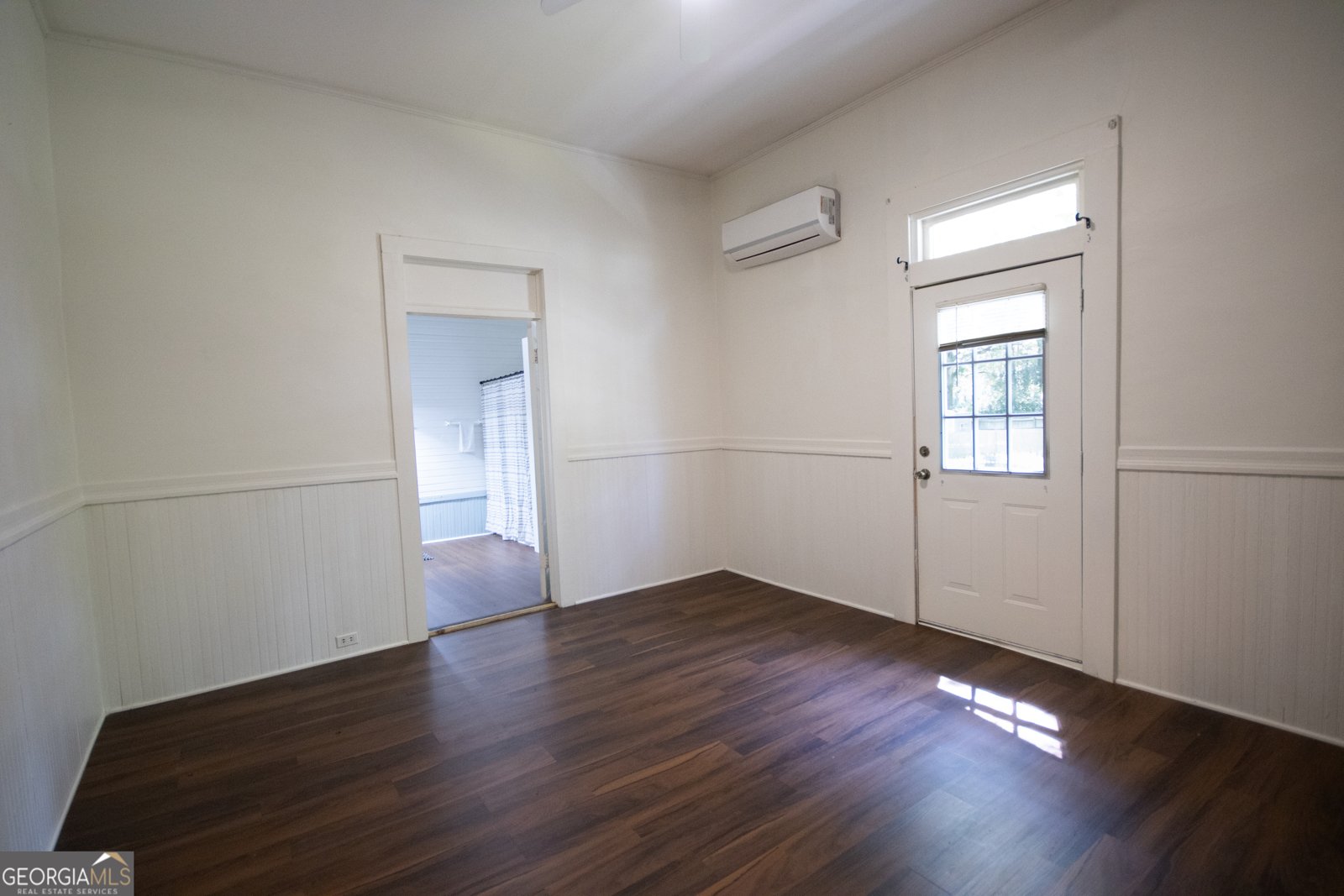 285 E Main St Forsyth - Photo 11