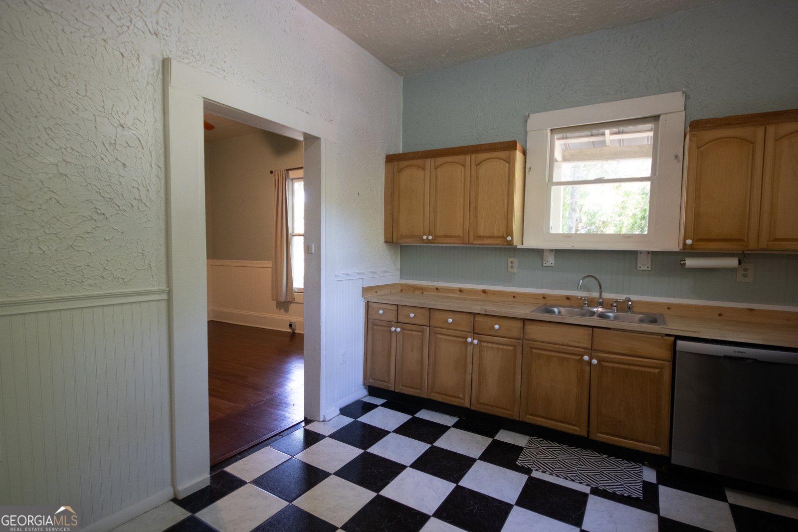285 E Main St Forsyth - Photo 15