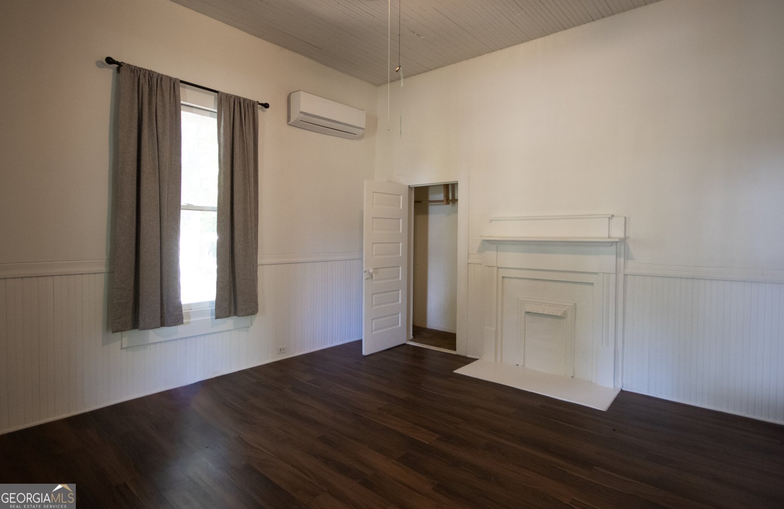285 E Main St Forsyth - Photo 19