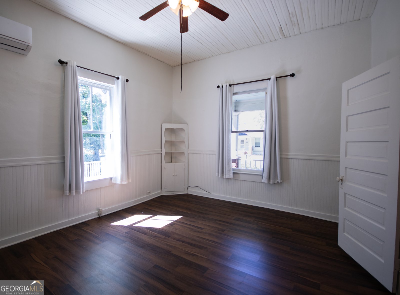 285 E Main St Forsyth - Photo 23