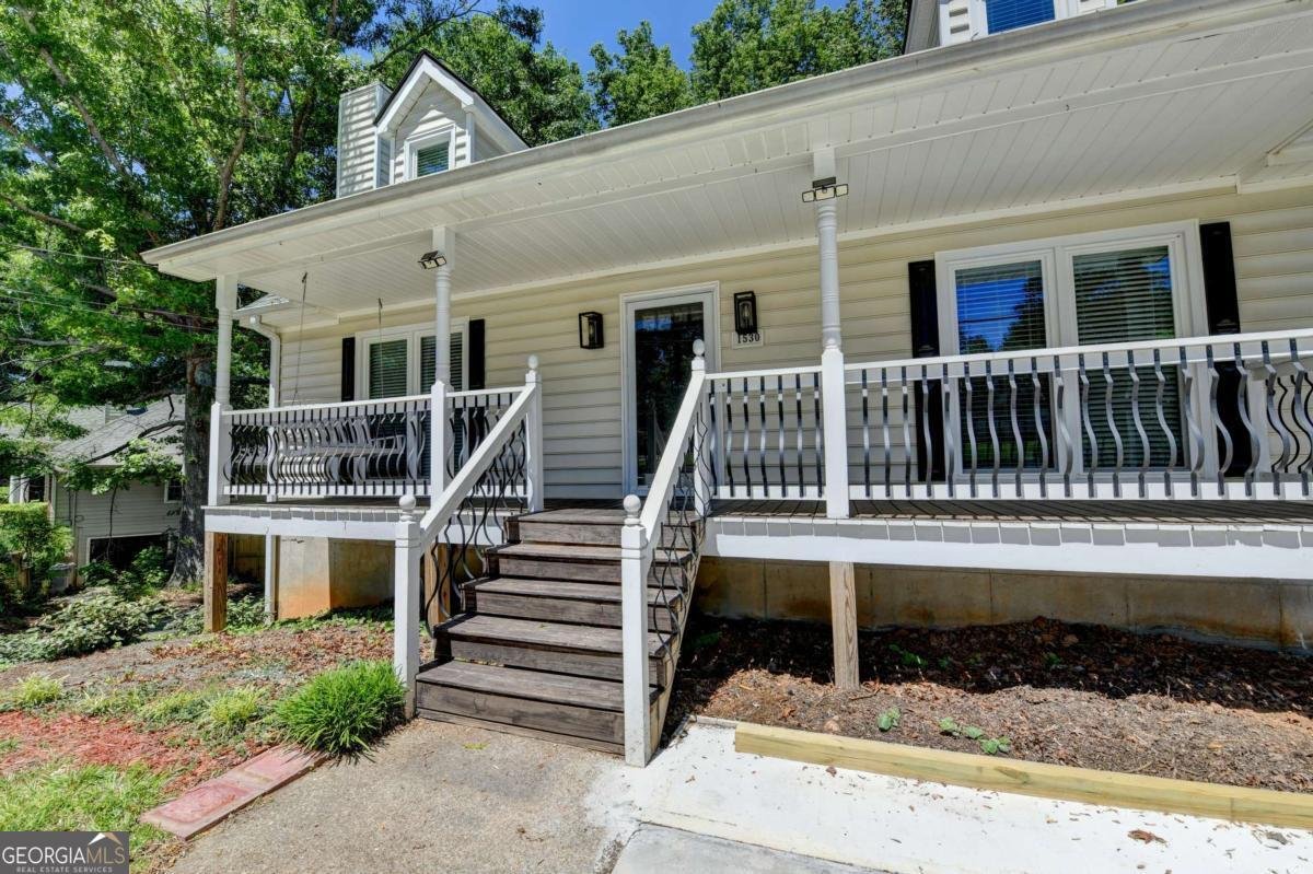 1530 Plunketts Road Buford - Photo 10
