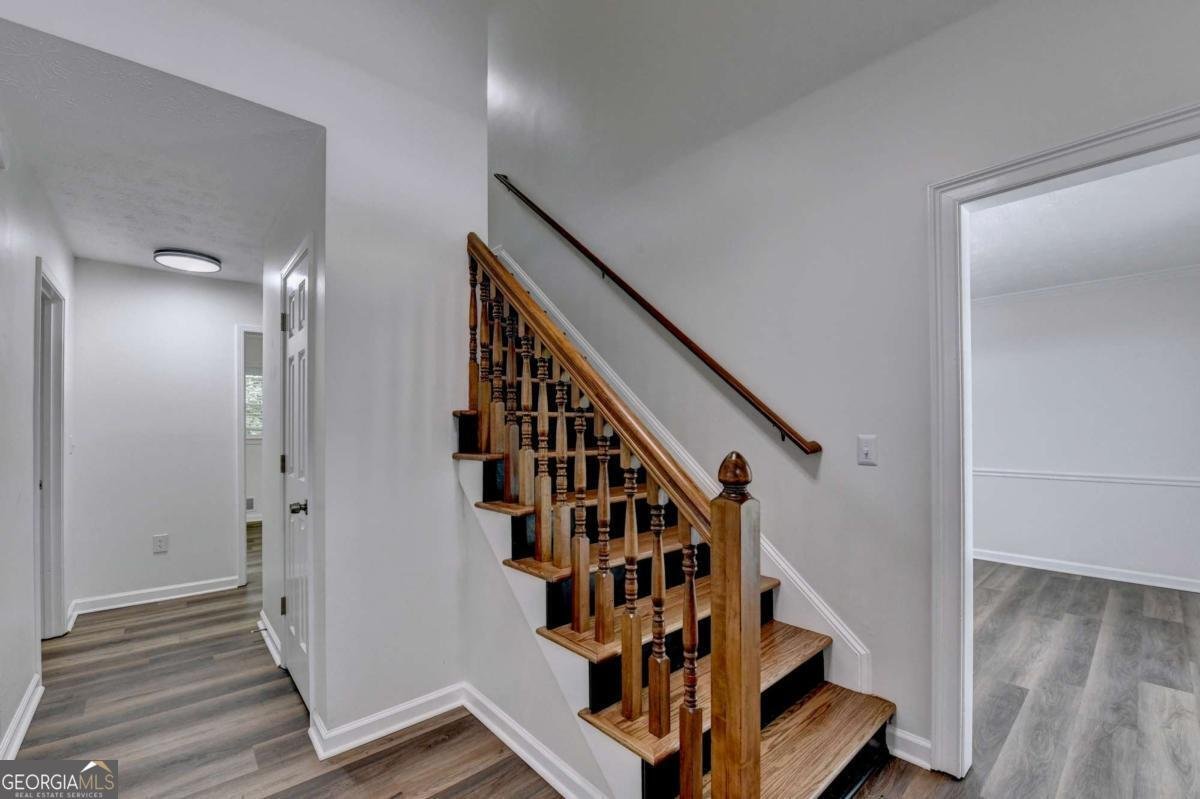 1530 Plunketts Road Buford - Photo 12