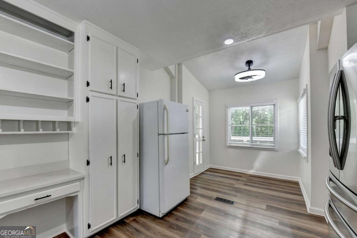 1530 Plunketts Road Buford - Photo 27