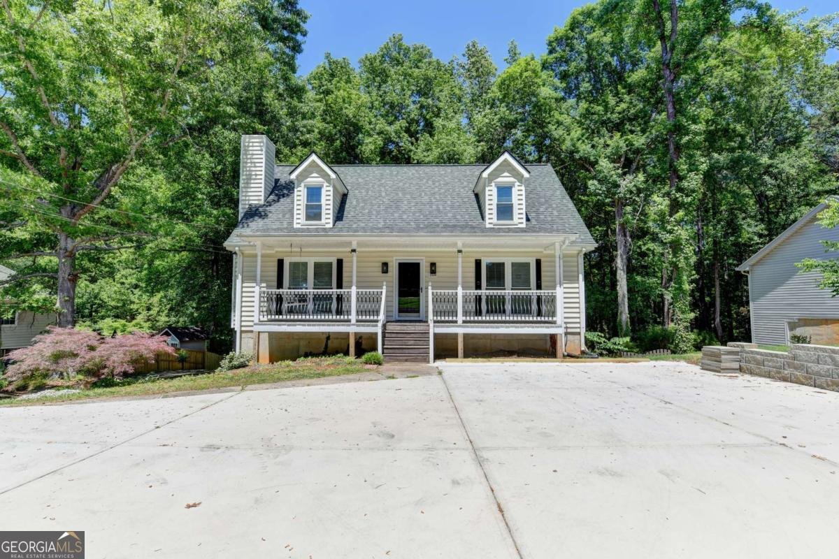 1530 Plunketts Road Buford - Photo 8