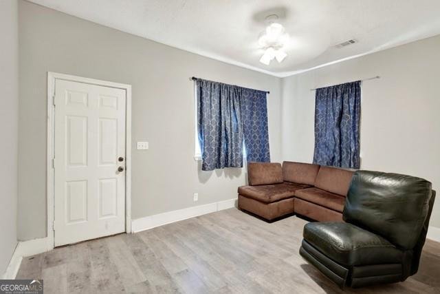 1015 36th Street Savannah - Photo 6