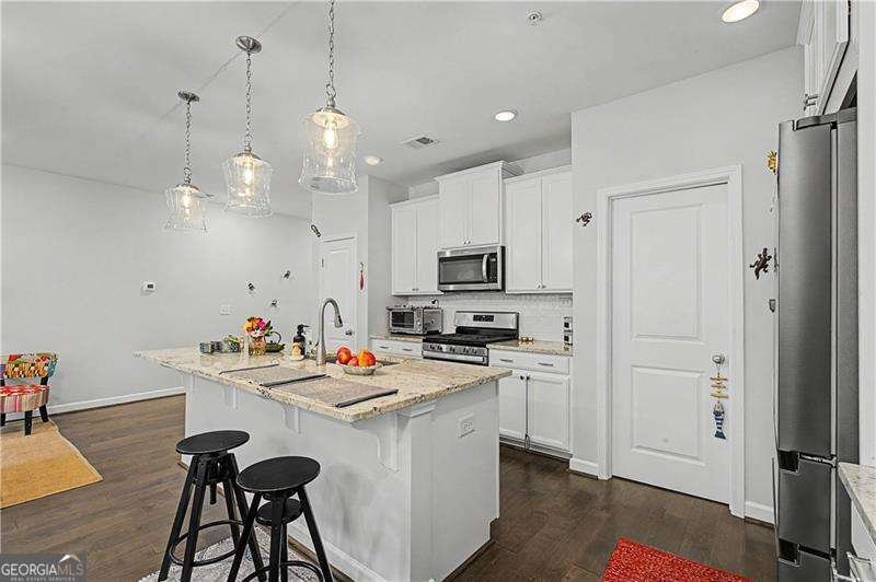 1066 Lawanna Drive Marietta - Photo 6