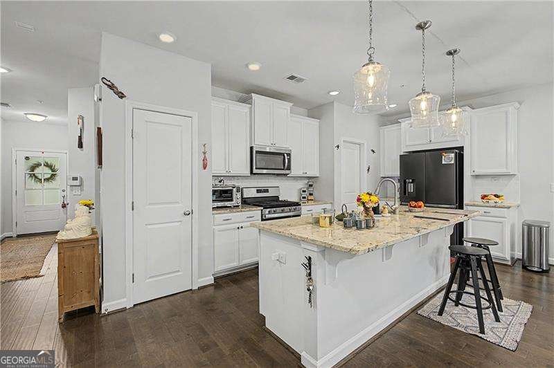 1066 Lawanna Drive Marietta - Photo 8