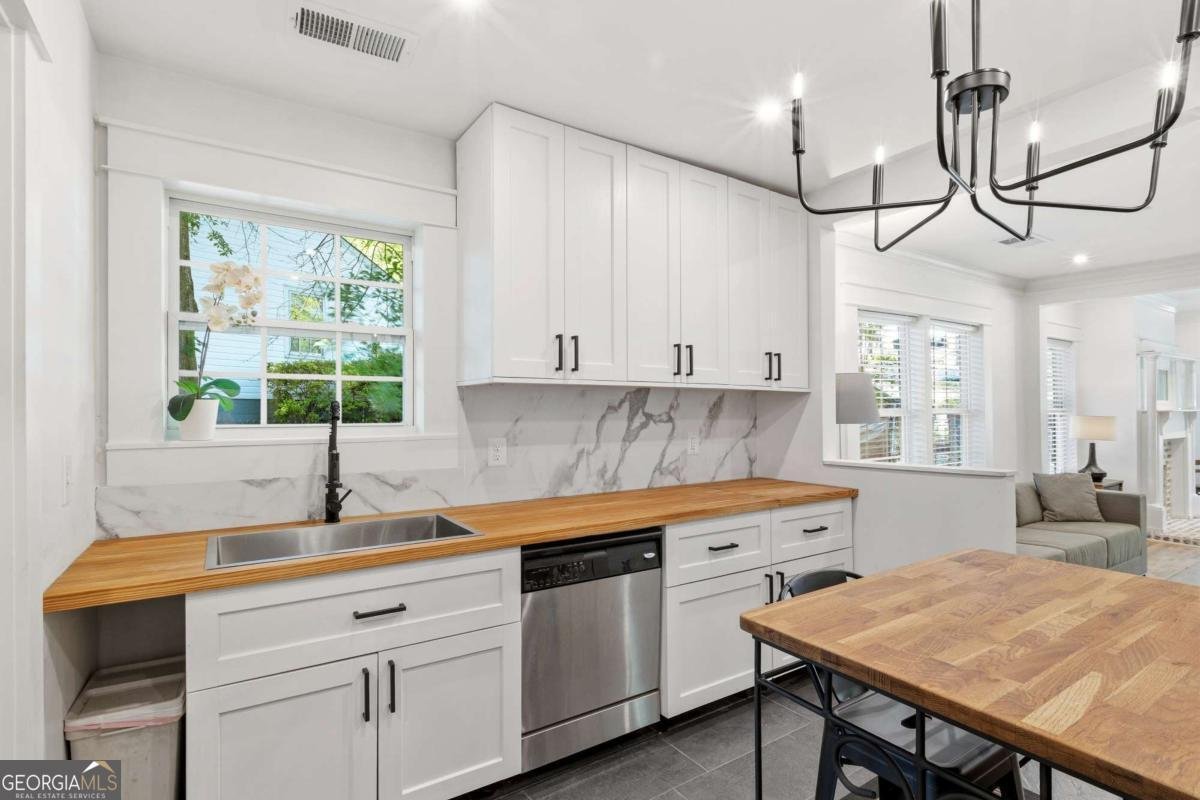 737 Matilda Place Atlanta - Photo 13