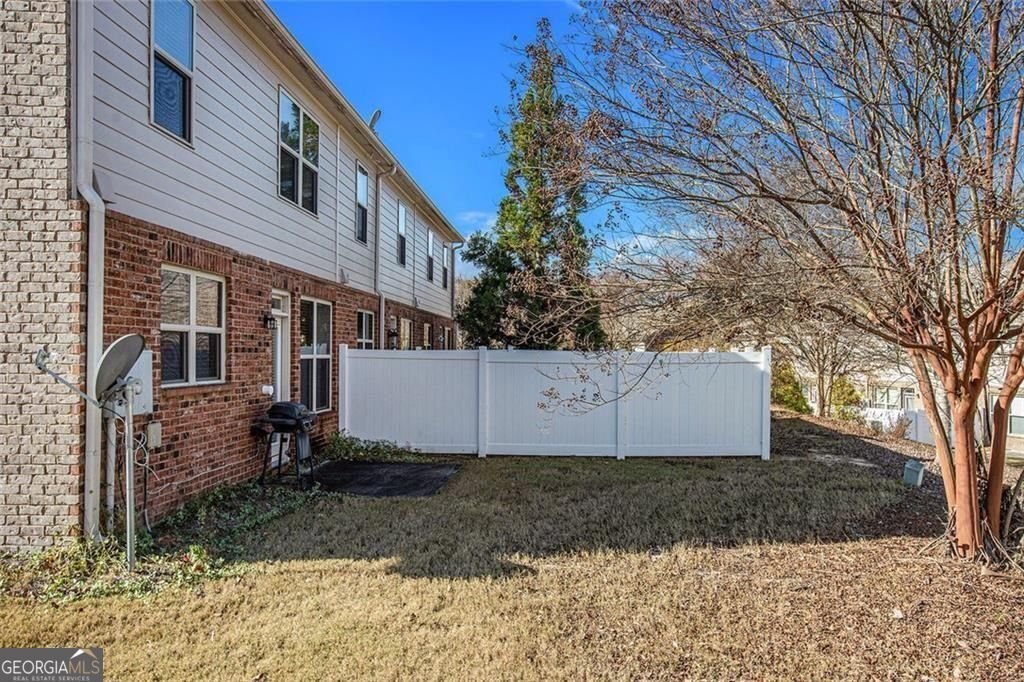 2426 Bellyard Drive Buford - Photo 24
