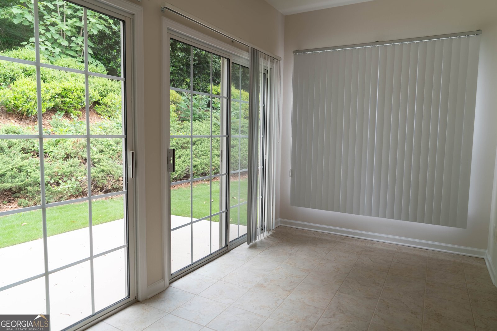 6372 Rockpoint Lane Hoschton - Photo 11