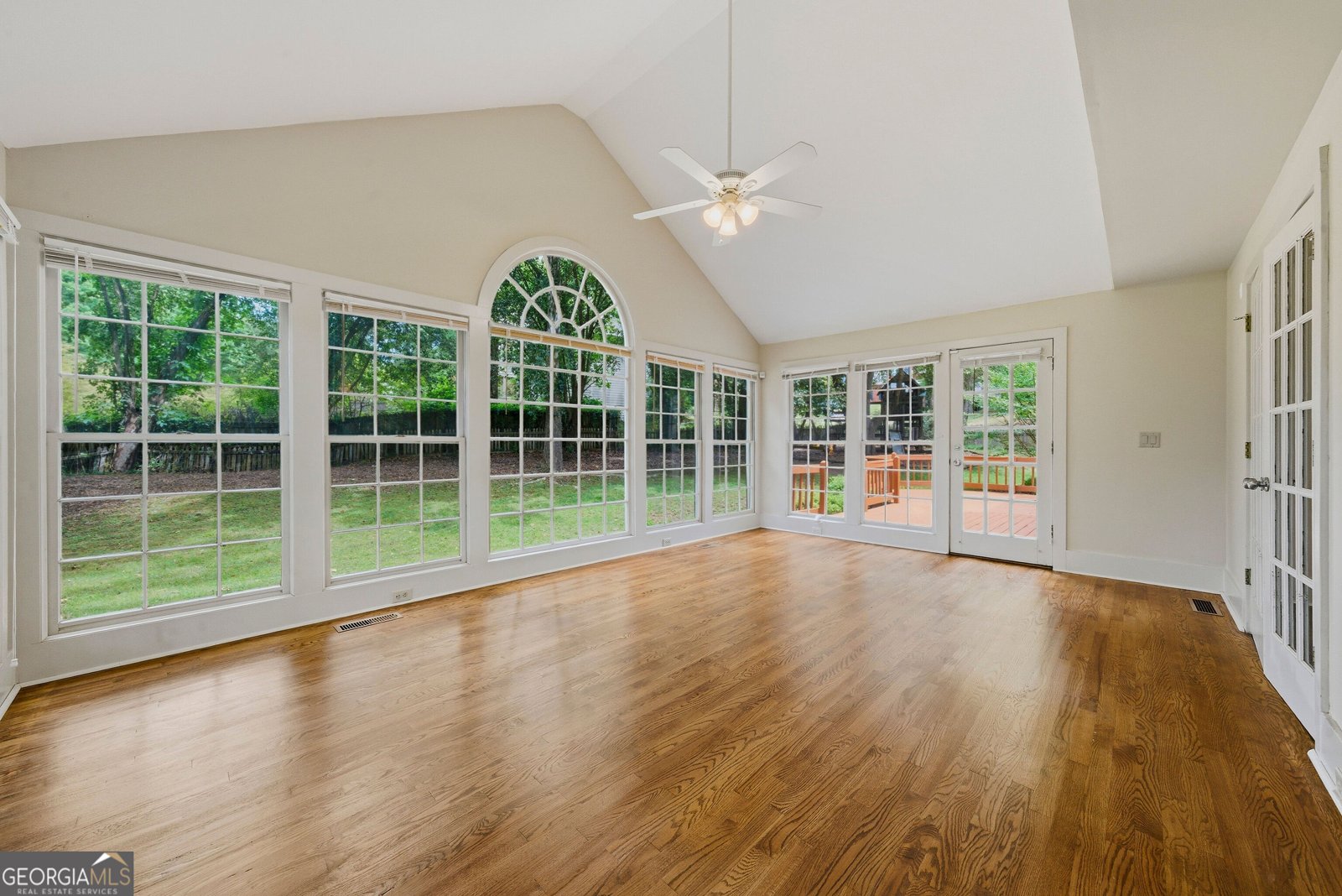 100 Lakemont Circle Fayetteville - Photo 16