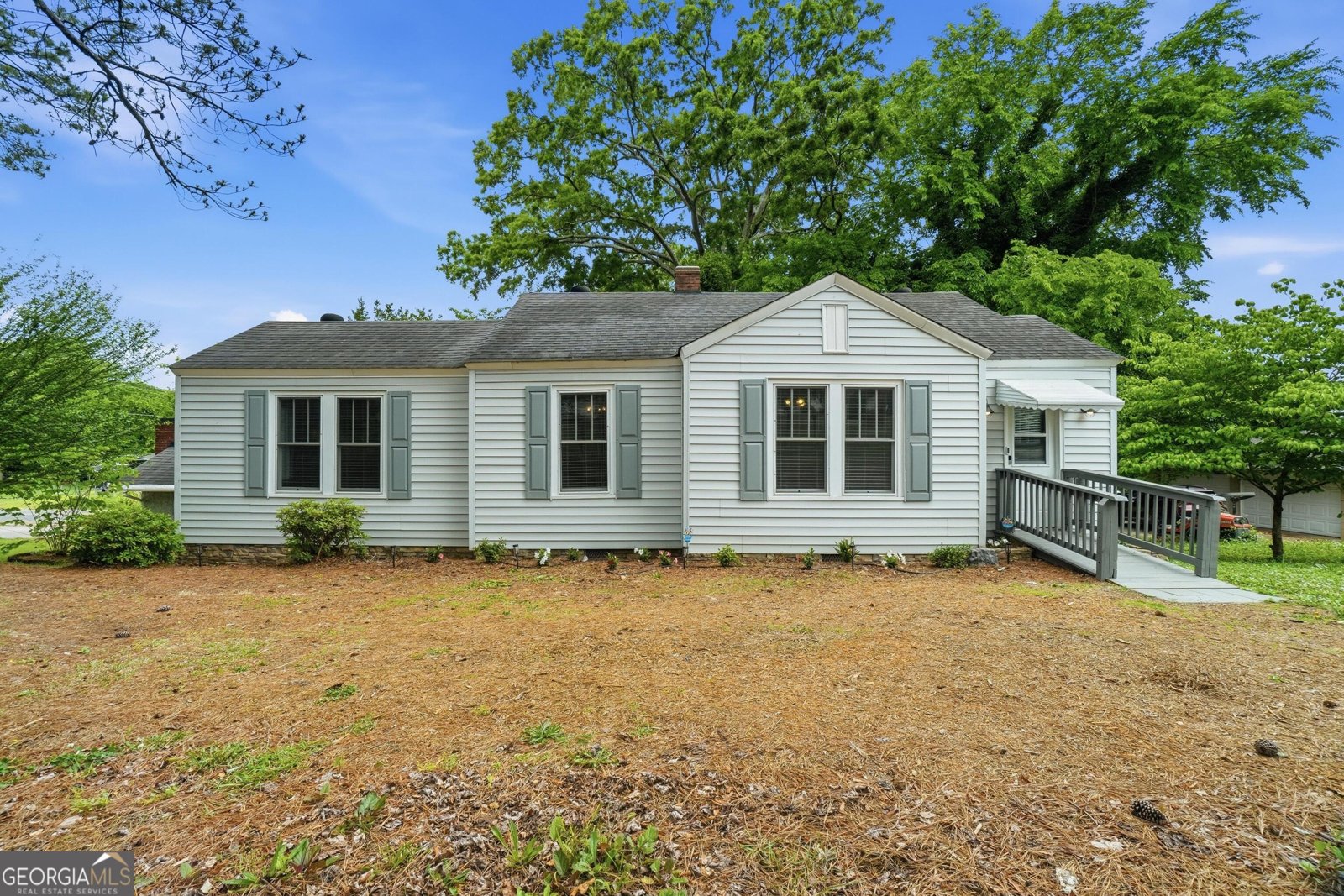 3022 Maple Road Lindale - main photo