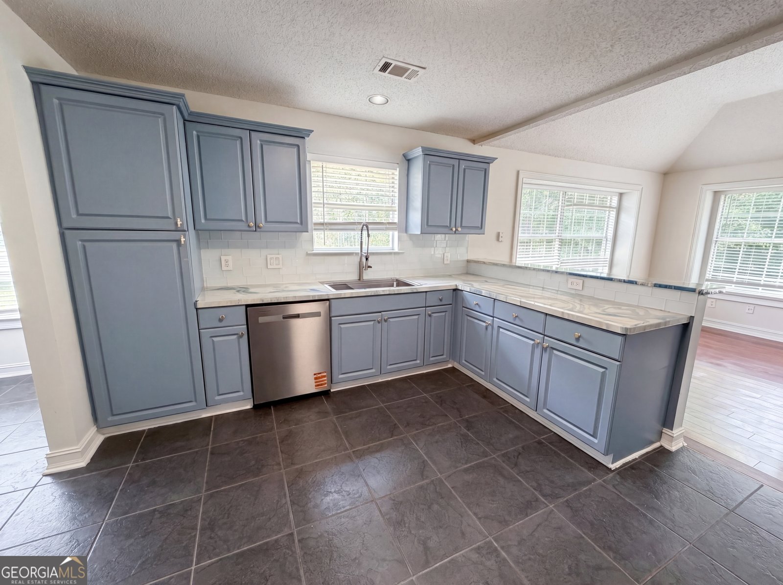 8375 Falling Rocks Way Lithonia - Photo 18