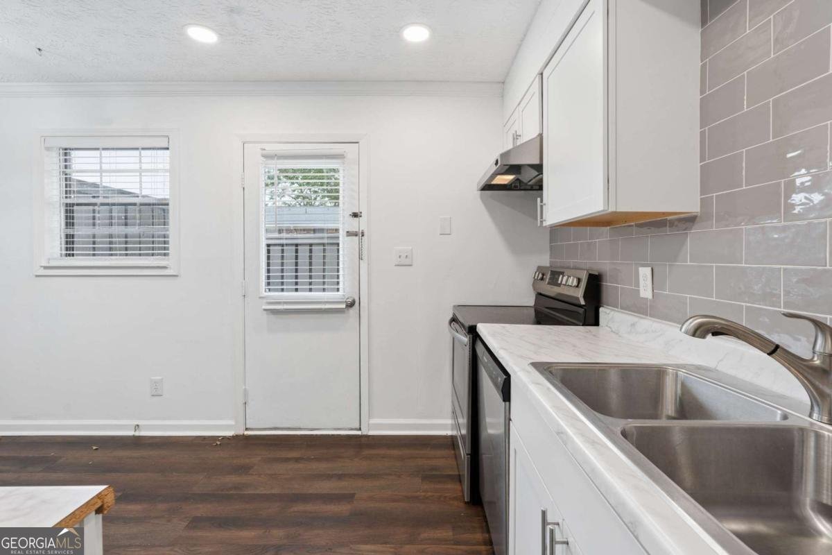 1235 Riverside Drive Gainesville - Photo 6