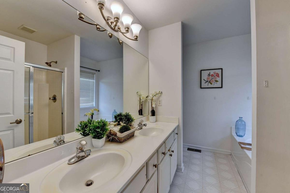 5690 Martin Grove Drive Lilburn - Photo 13