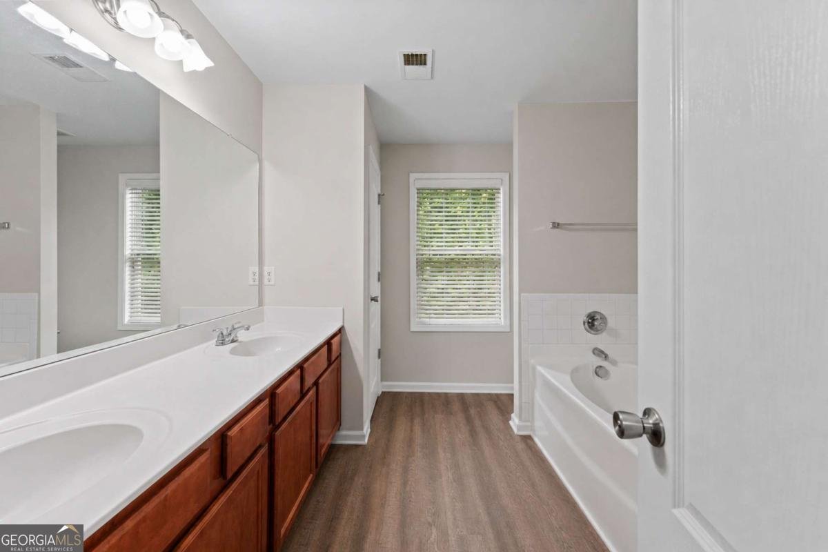 242 Valley Xing Road Canton - Photo 14