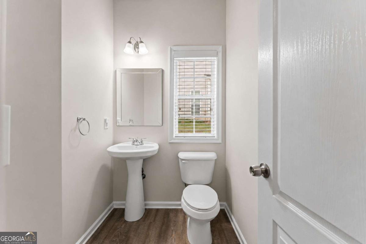 242 Valley Xing Road Canton - Photo 18