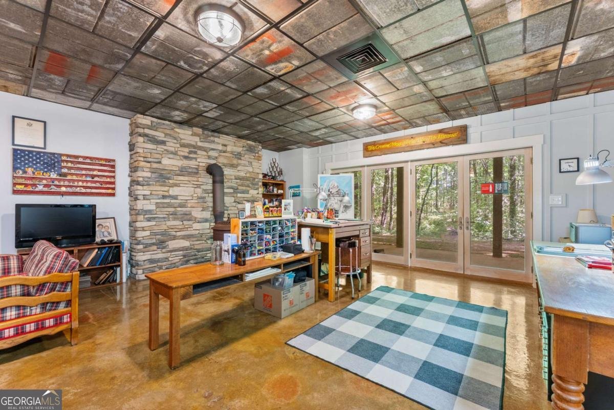 1131 Lee Circle Statham - Photo 42