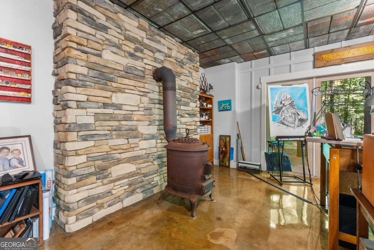 1131 Lee Circle Statham - Photo 45