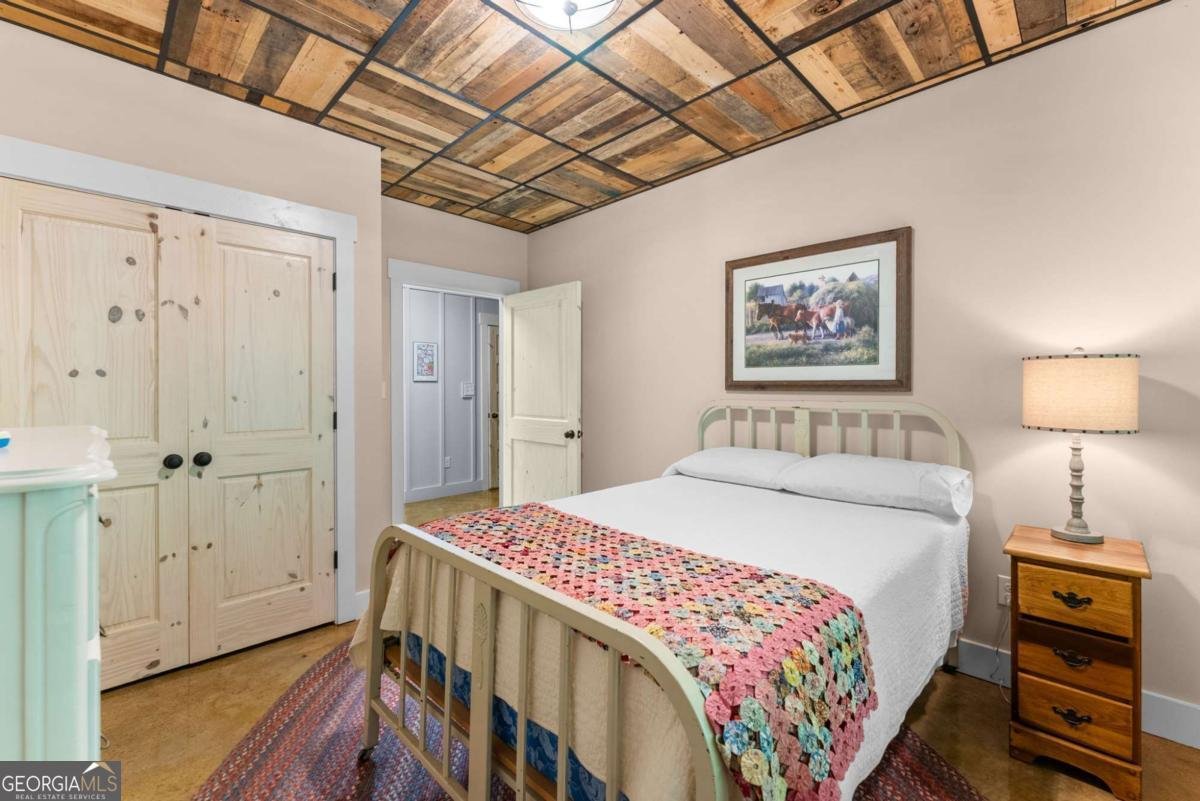 1131 Lee Circle Statham - Photo 48