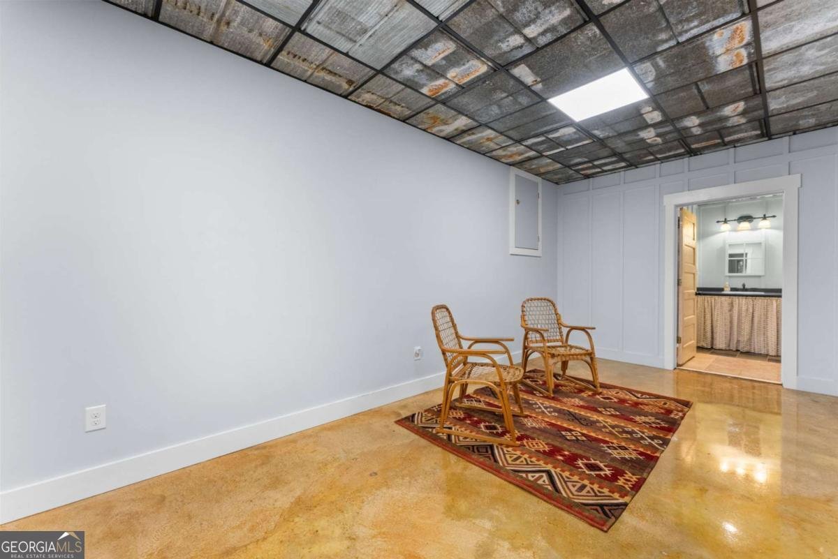 1131 Lee Circle Statham - Photo 51