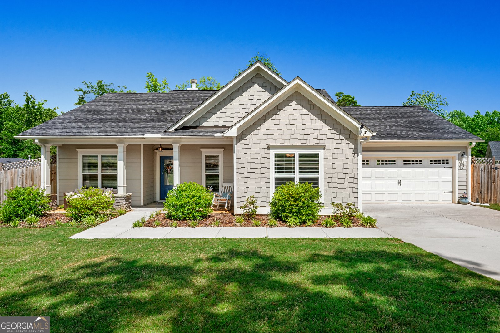 237 Point Circle Hartwell - main photo