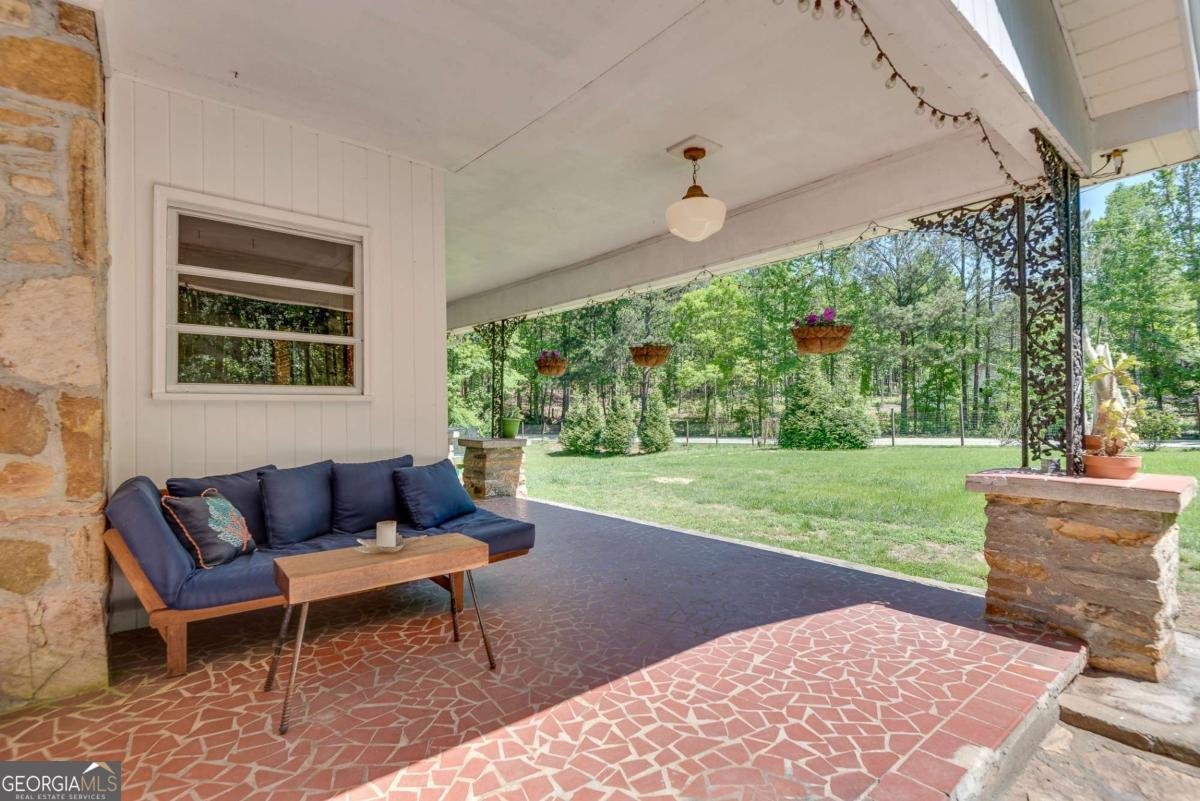 3395 Pope Road Douglasville - Photo 6