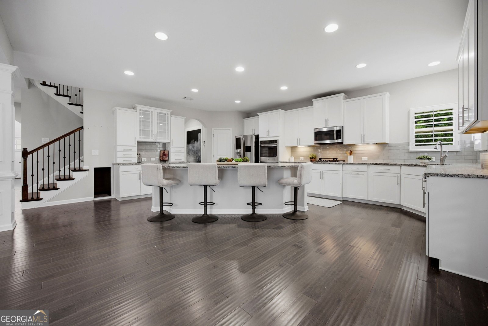 5599 Rapallo Terrace Sugar Hill - Photo 14