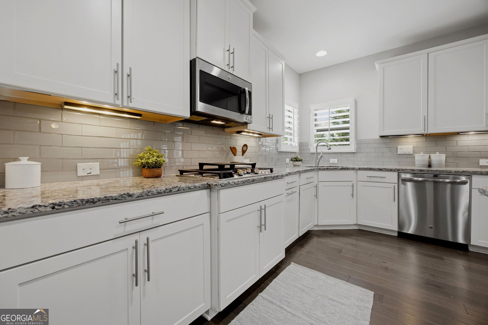 5599 Rapallo Terrace Sugar Hill - Photo 21