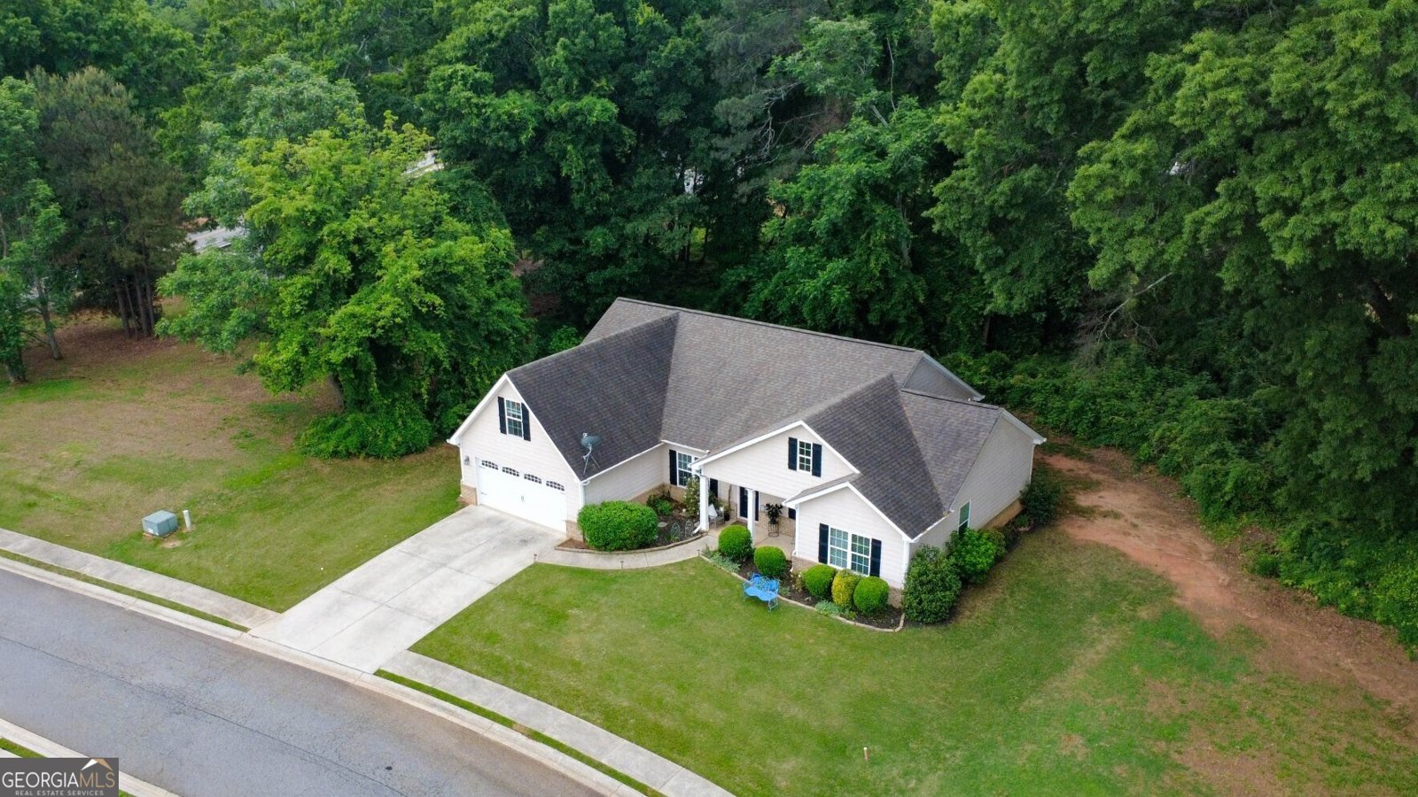 172 Village Pass Statham - Photo 34