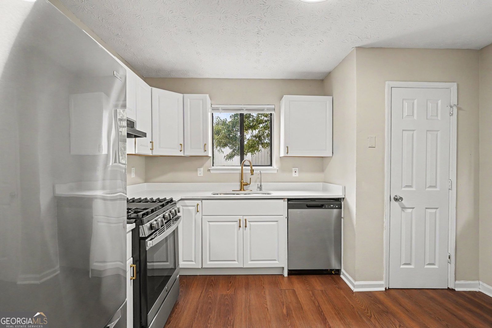 6092 Leverett Drive Lithonia - Photo 11
