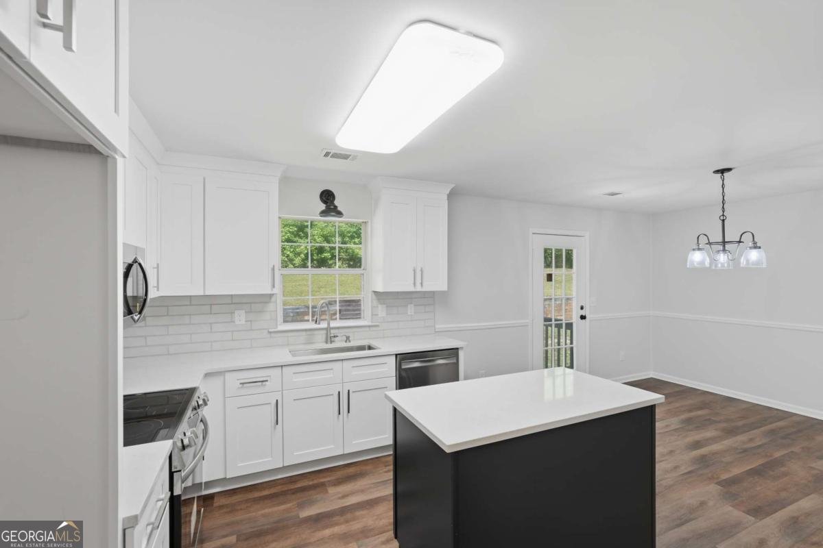 5790 Oak Grove Valley Drive Cumming - Photo 8