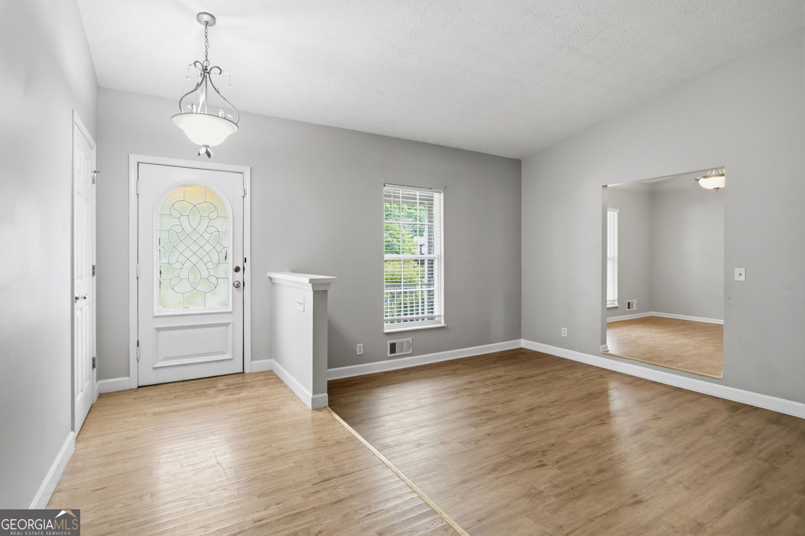 860 Regency Court Lawrenceville - Photo 9