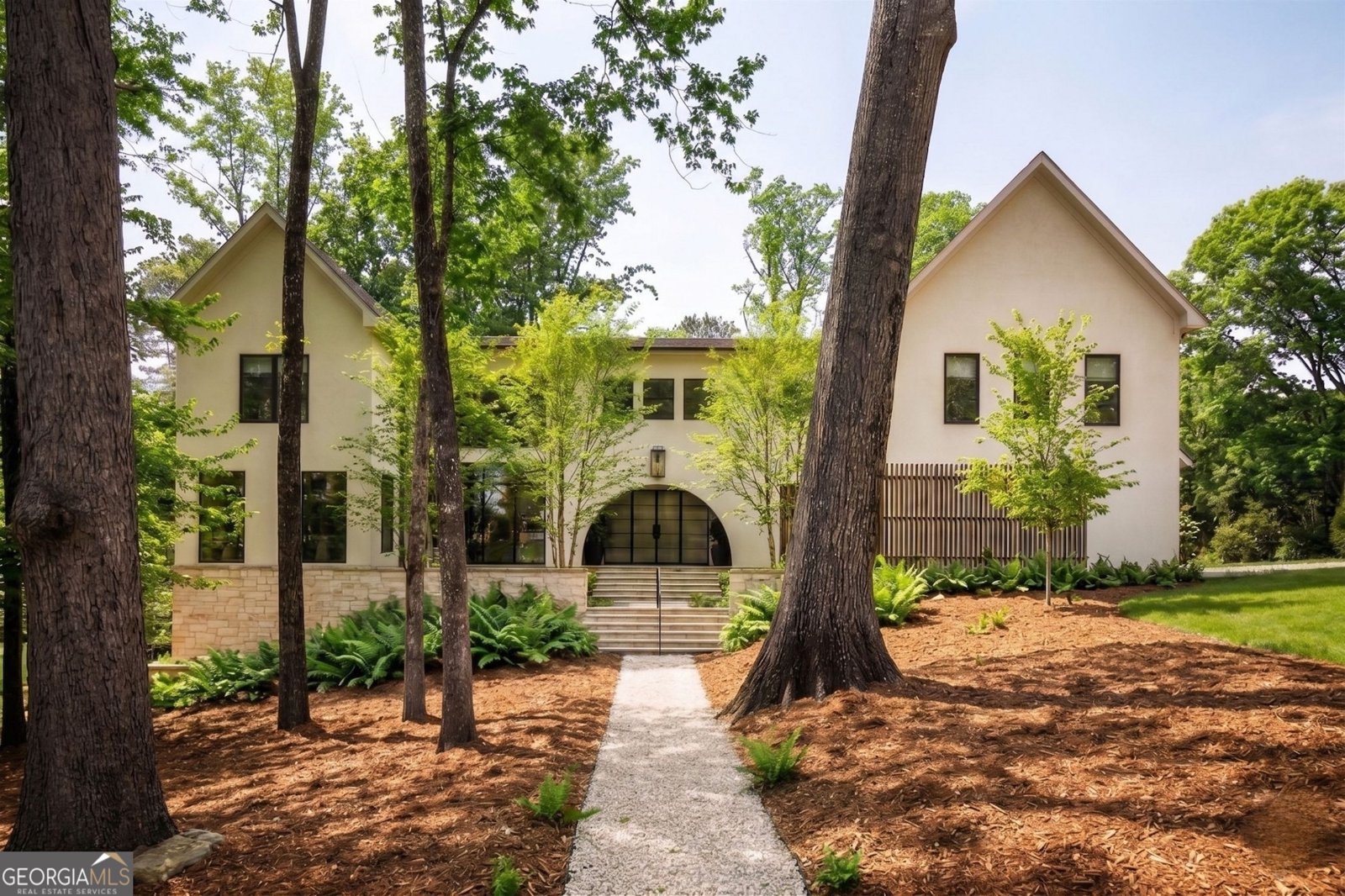 4534 Mystic Drive Sandy Springs - main photo