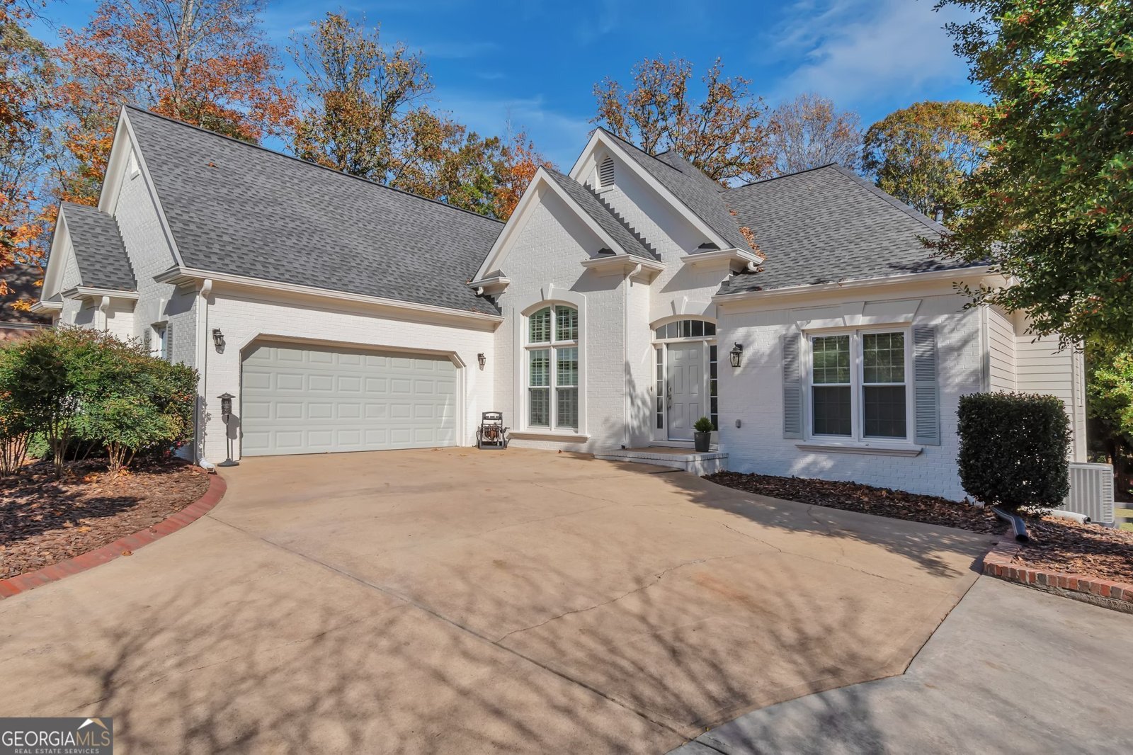5070 Oakmont Bend Drive Alpharetta - main photo