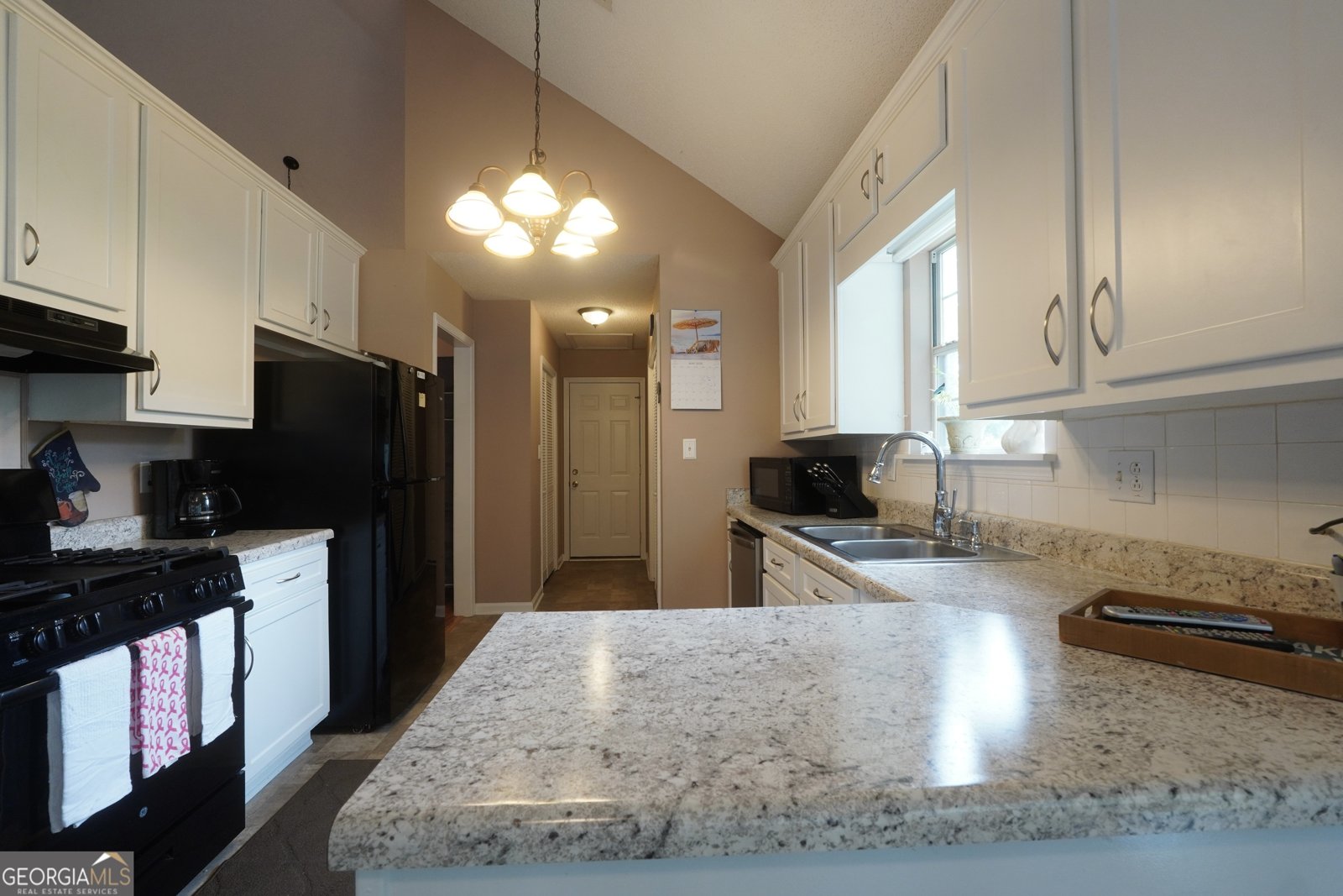 164 Lakepointe Court Stockbridge - Photo 18