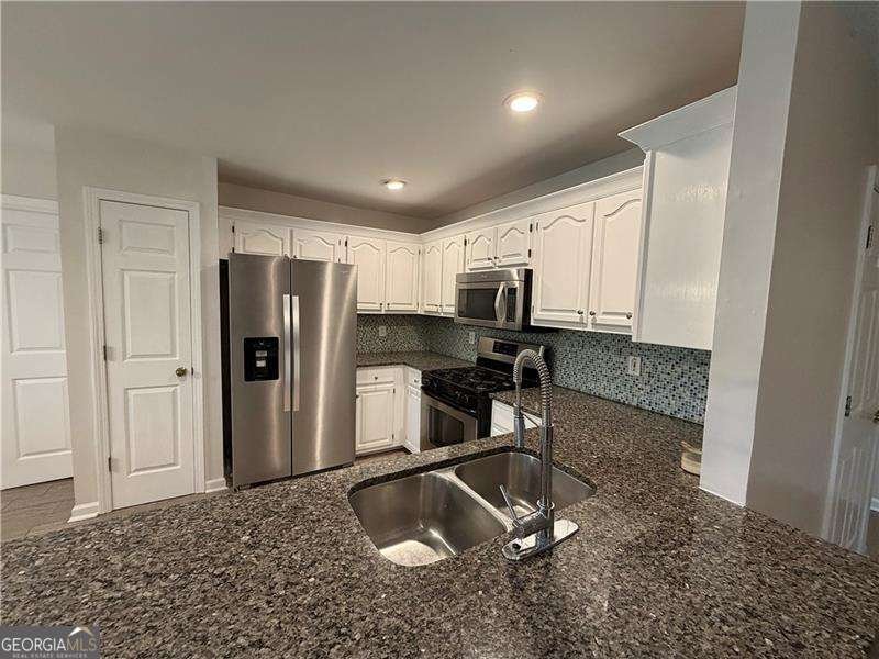 2204 Thicket Court Acworth - Photo 14