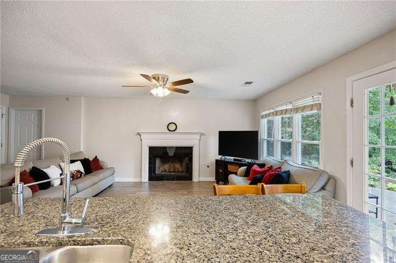 2204 Thicket Court Acworth - Photo 15