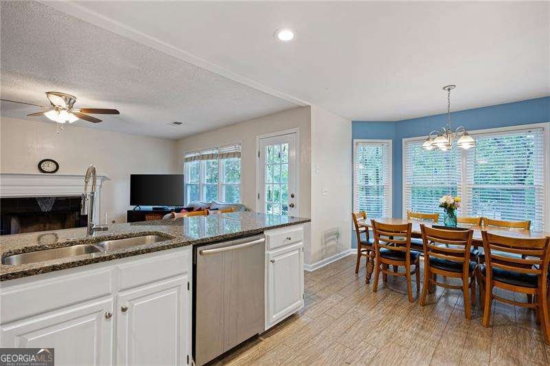 2204 Thicket Court Acworth - Photo 16