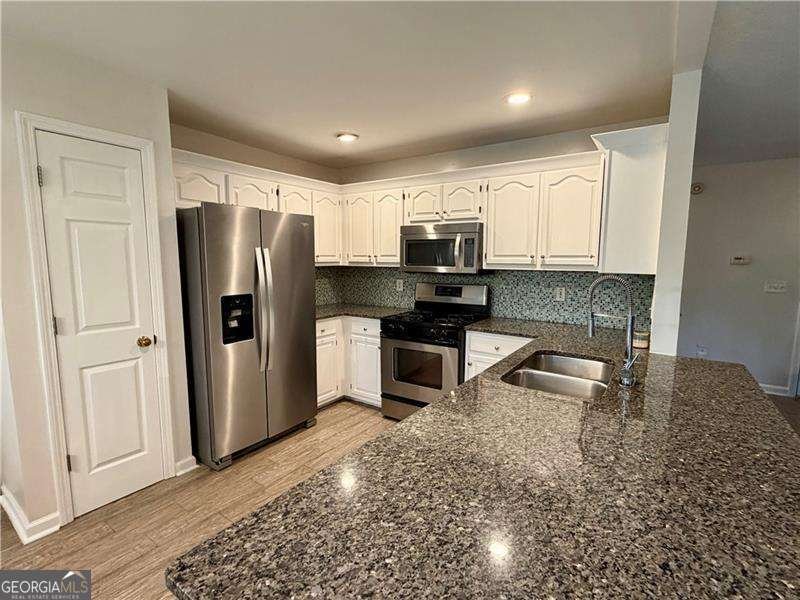 2204 Thicket Court Acworth - Photo 17