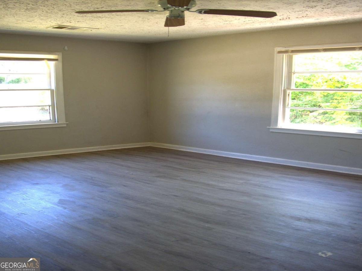 961 Illges Road Columbus - Photo 9