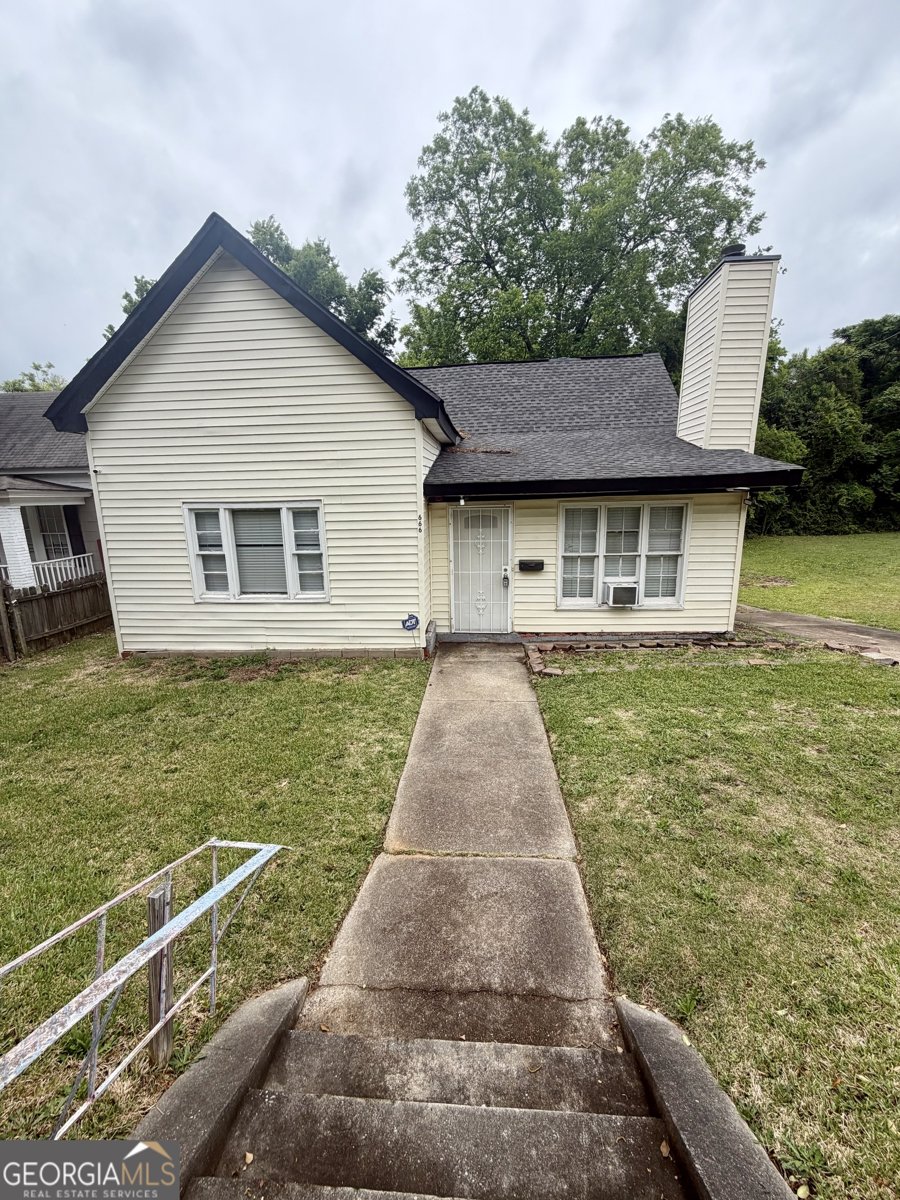 666 Woolfolk Street Macon - main photo