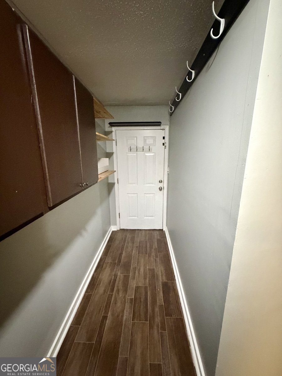 666 Woolfolk Street Macon - Photo 34