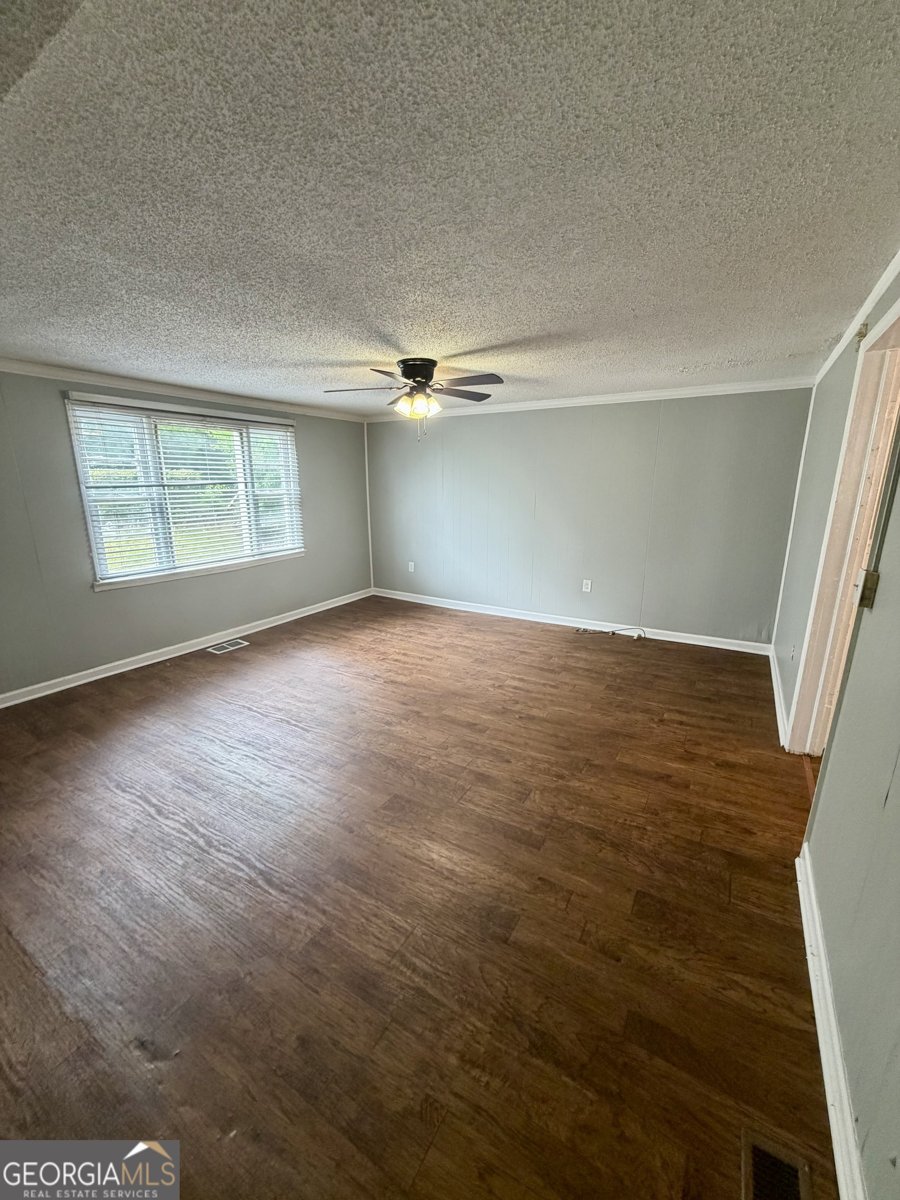 666 Woolfolk Street Macon - Photo 8