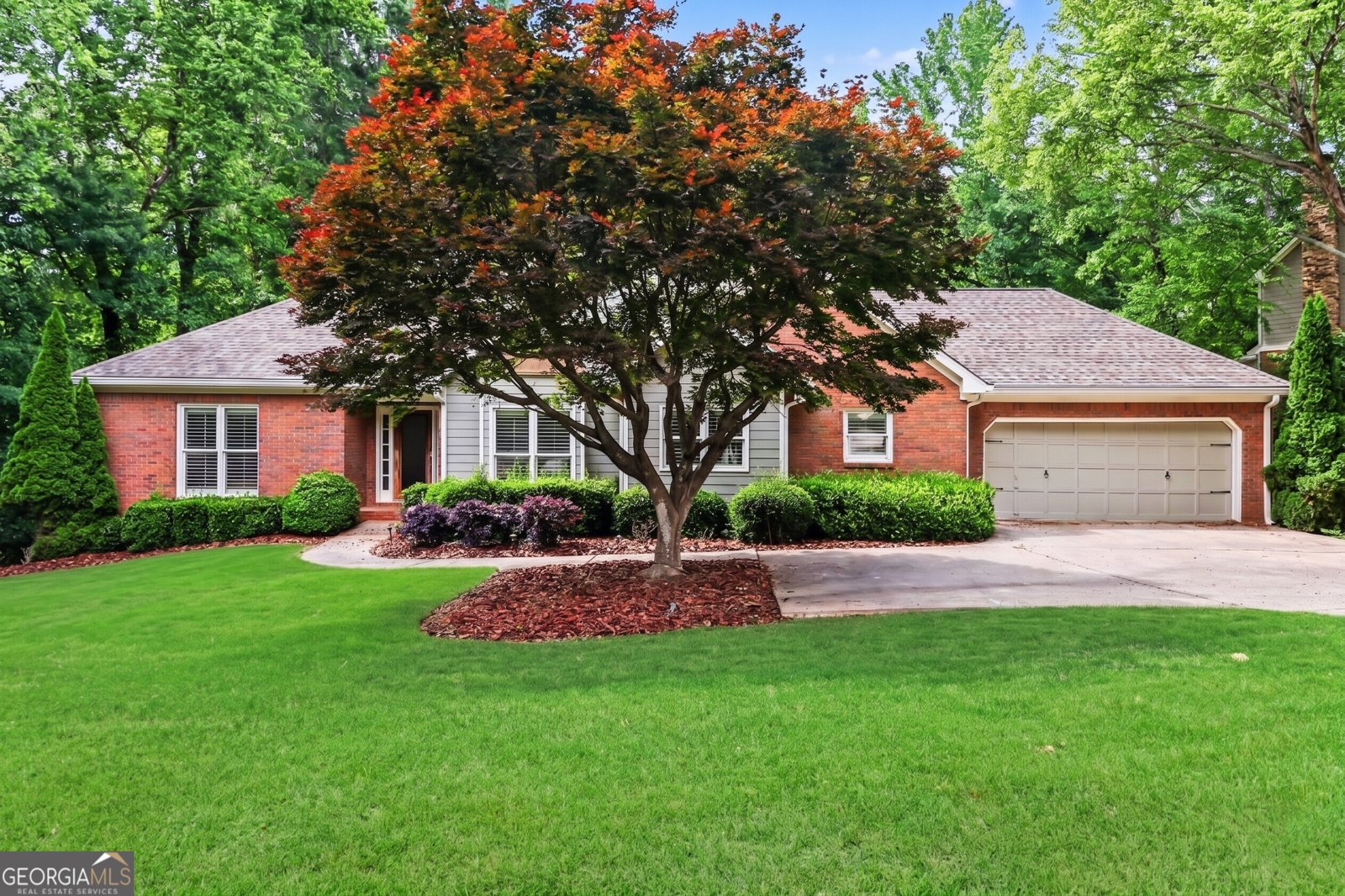 560 Flying Scot Way Alpharetta - main photo